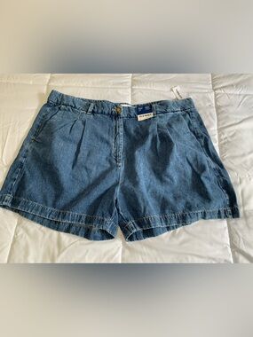 New with tags OLD NAVY shorts womens size 2X
